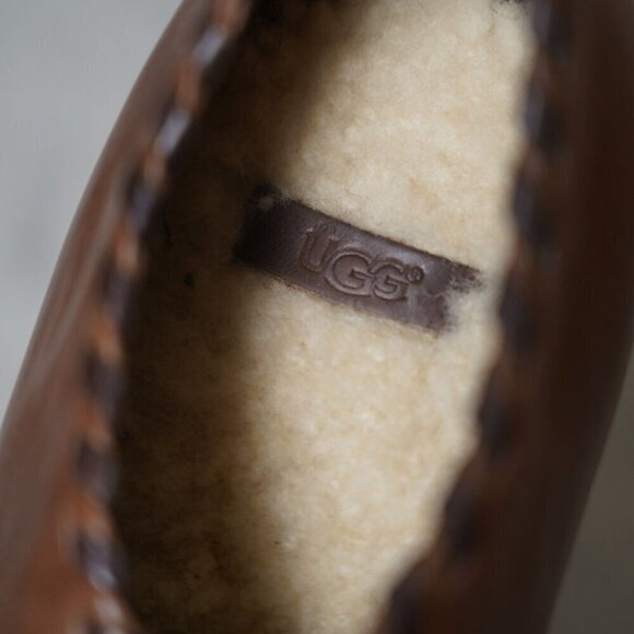 UGG Jamison Ankle Heeled Bootie Brown Distressed Leather Shearling Lined Size 8 - Picture 10 of 12